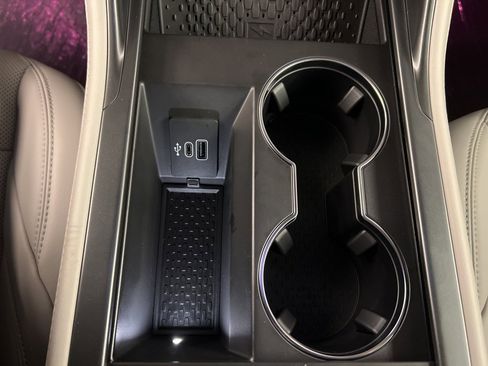 Used 2026 Lincoln Nautilus Premier image 18