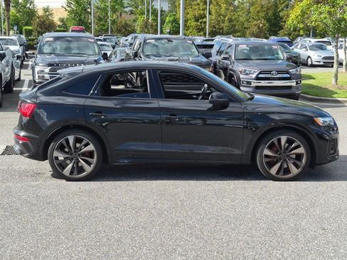 Used 2024 Audi SQ5 Prestige w/ Prestige Package AWD/4WD image 4