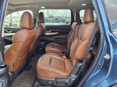 Used 2019 Subaru Ascent Touring w/ Popular Package #3 image 11