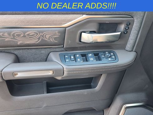 New 2026 RAM 2500 Limited AWD/4WD image 21