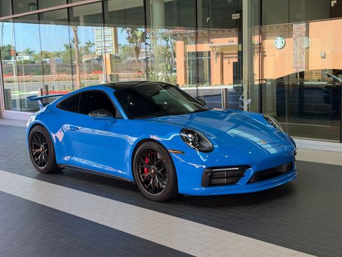 Used 2022 Porsche 911 Carrera GTS RWD image 5