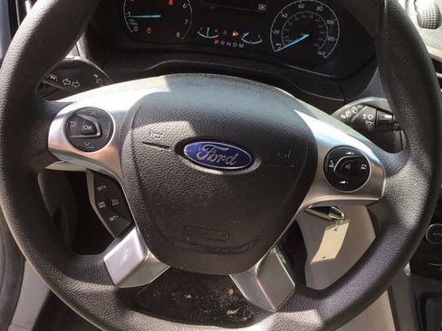 Used 2022 Ford Transit Connect XLT FWD image 8