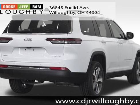New 2025 Jeep Grand Cherokee L Limited w/ Luxury Tech Group II image 5