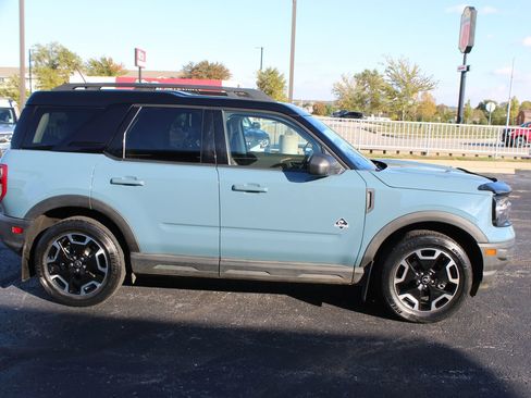 Used 2022 Ford Bronco Sport Outer Banks image 6