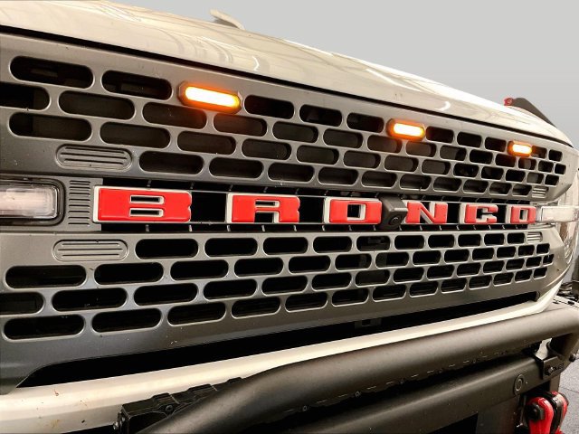 Used 2025 Ford Bronco Badlands AWD/4WD image 29