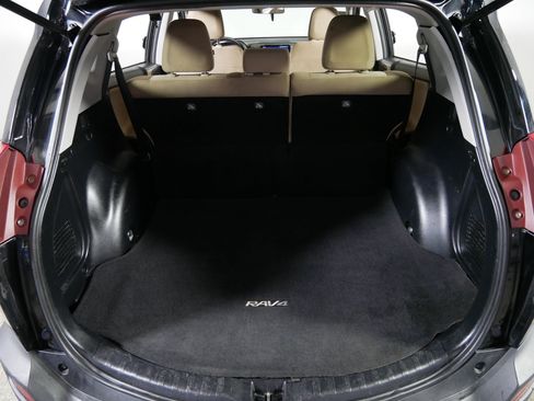Used 2015 Toyota RAV4 XLE AWD/4WD image 18