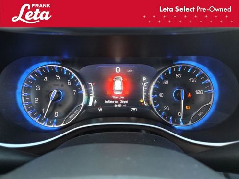 Used 2017 Chrysler Pacifica Touring-L Plus image 23