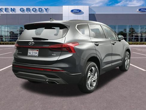 Used 2023 Hyundai Santa Fe SE AWD/4WD image 8