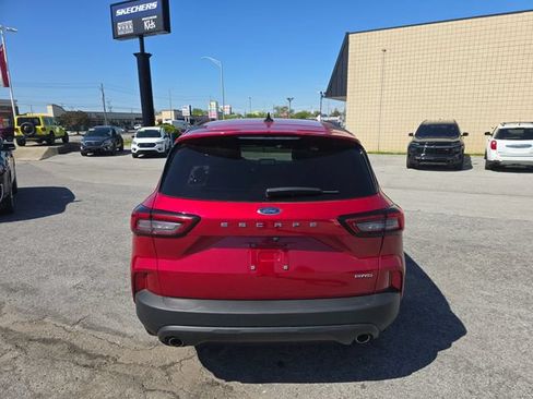 Used 2025 Ford Escape ST-Line AWD/4WD image 6