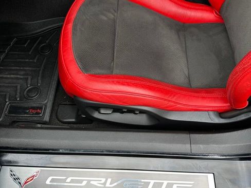 Used 2016 Chevrolet Corvette Stingray Coupe w/ 3LT Preferred Equipment Group RWD image 13