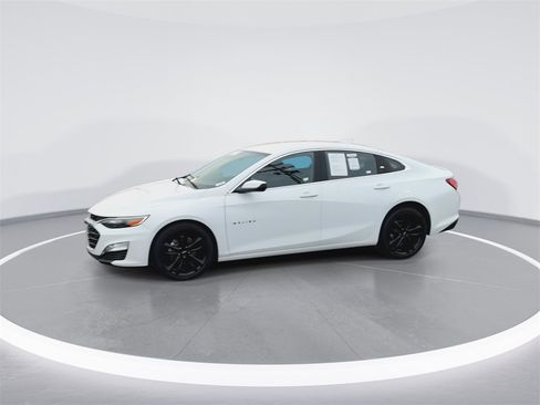 Used 2024 Chevrolet Malibu LT image 5