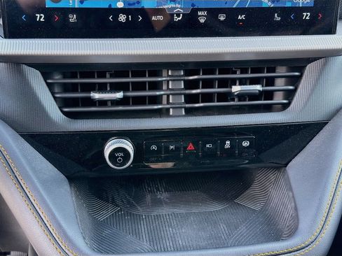 Used 2026 Ford Explorer Tremor w/ Tremor Ultimate Package AWD/4WD image 18