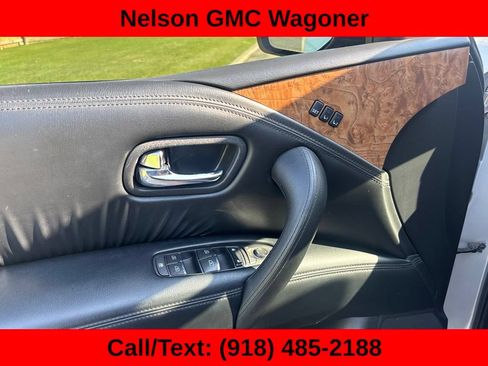Used 2021 Nissan Armada SL w/ Captain's Chairs Package RWD image 15