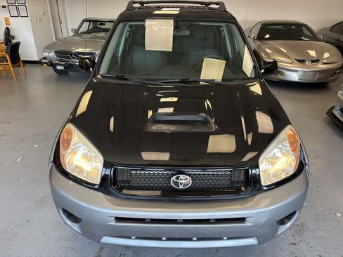 Used 2005 Toyota RAV4 2WD image 7