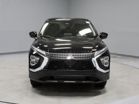 New 2026 Mitsubishi Eclipse Cross LE image 3