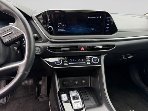 Used 2023 Hyundai Sonata Limited w/ Cargo Package FWD image 12