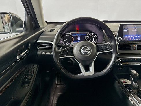 Used 2019 Nissan Altima 2.5 SR w/ SR Premium Package AWD/4WD image 23