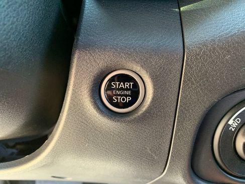 Used 2023 Nissan Frontier PRO-4X w/ Pro Convenience Package AWD/4WD image 26