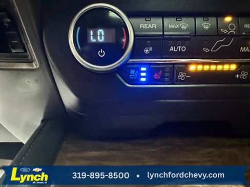 Used 2021 Ford Expedition Platinum AWD/4WD image 17