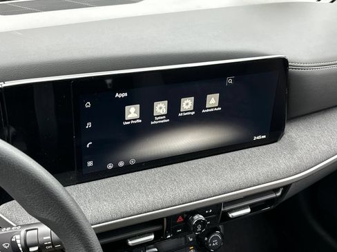 New 2026 Nissan Kicks SV w/ SV Premium Package AWD/4WD image 13