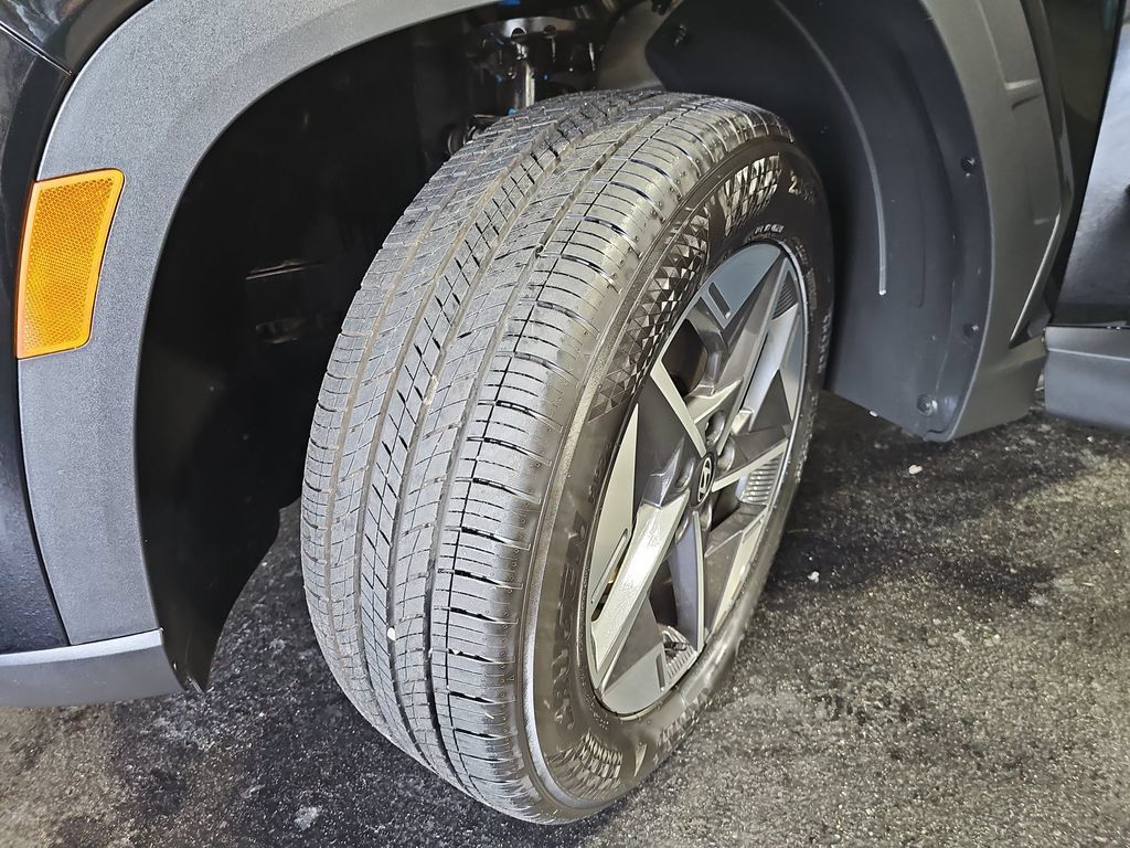 Certified 2026 Hyundai Tucson SEL Plus AWD/4WD image 37