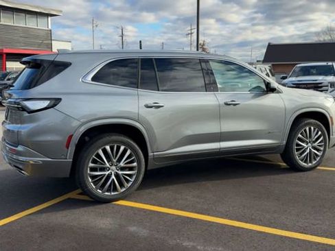 New 2026 Buick Enclave Avenir w/ Super Cruise Package image 4