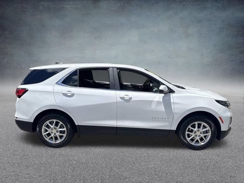 Used 2024 Chevrolet Equinox LT FWD image 5