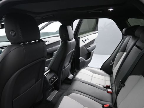 New 2026 Land Rover Range Rover Velar Dynamic SE AWD/4WD image 16