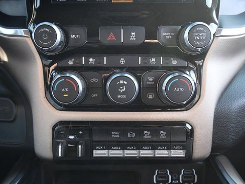 Used 2022 RAM 3500 Laramie image 21