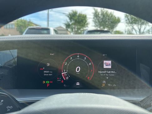 New 2026 Volkswagen Tiguan SE R-Line AWD/4WD image 26