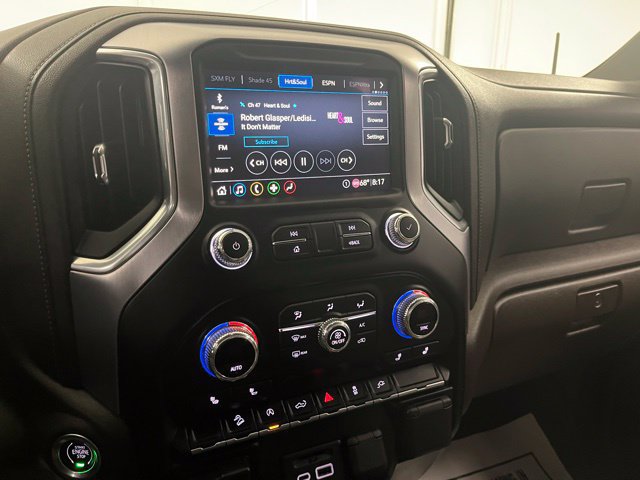 Used 2020 GMC Sierra 1500 SLT w/ X31 Off-Road Package AWD/4WD image 35