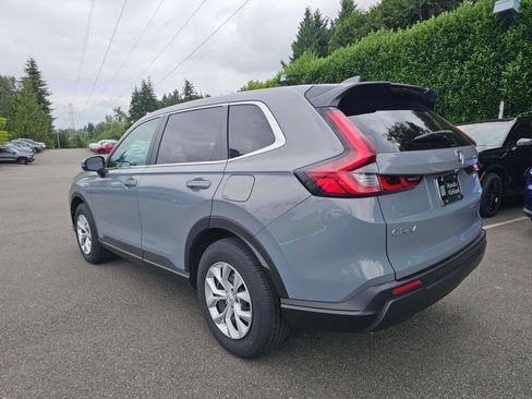 Certified 2025 Honda CR-V LX image 5