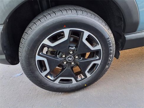 Certified 2021 Ford Bronco Sport Outer Banks image 22