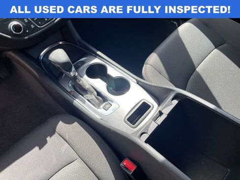 Used 2024 Chevrolet Malibu LT FWD image 9