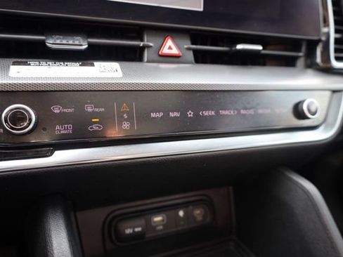 Used 2023 Kia Sportage SX FWD image 31