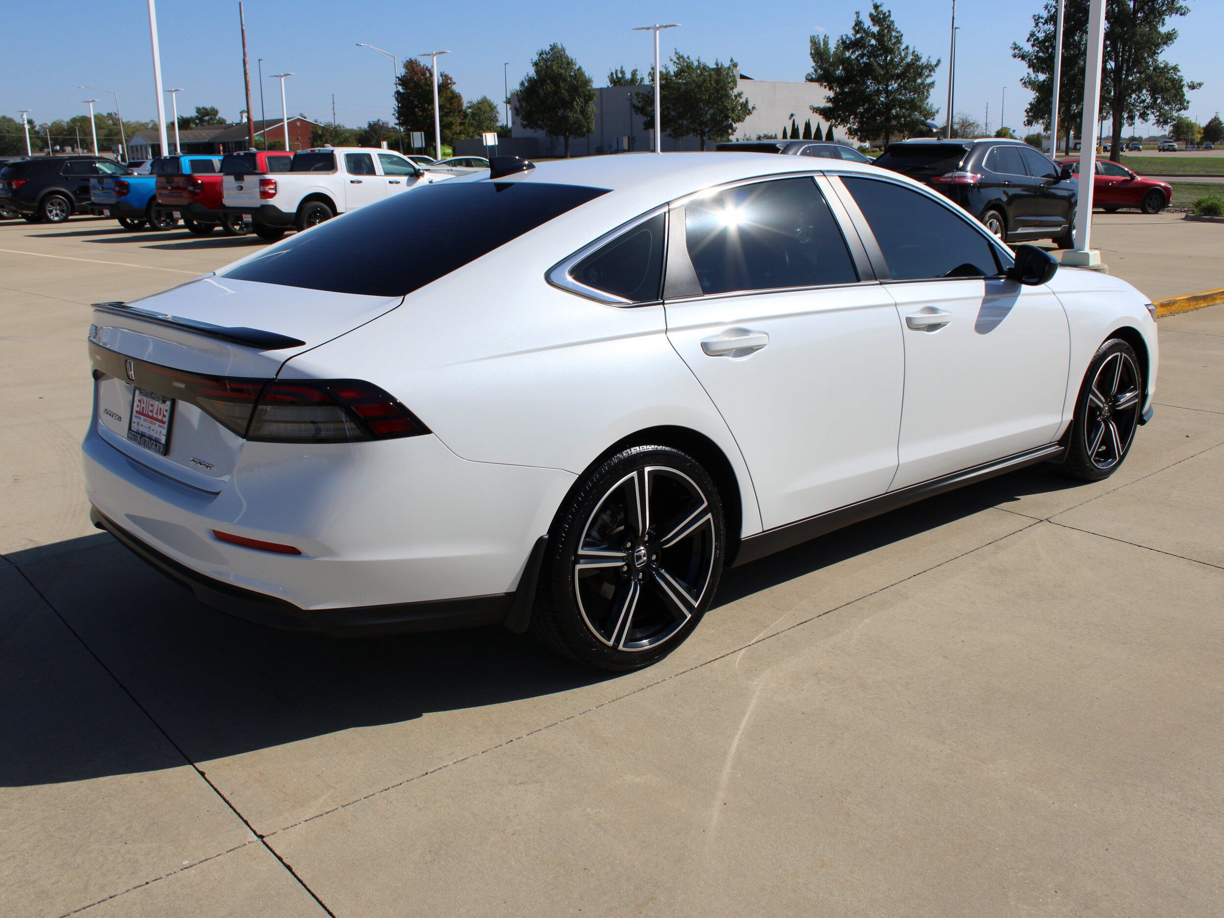 Used 2023 Honda Accord Sport image 6