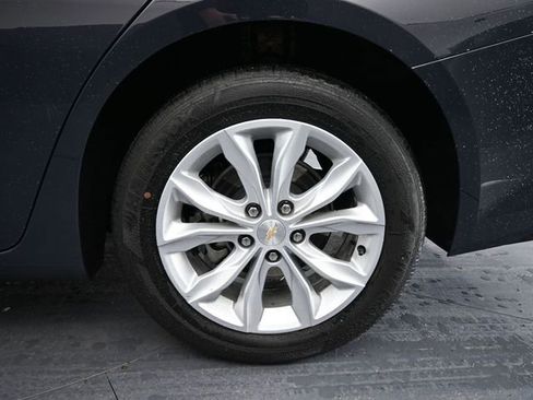 Used 2025 Chevrolet Malibu LT image 24