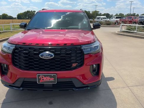 Used 2026 Ford Explorer ST w/ Sun And Sound Package AWD/4WD image 4