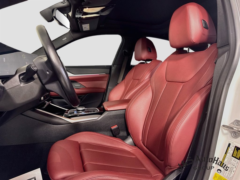 Used 2024 BMW i4 eDrive35 w/ Premium Package RWD image 11
