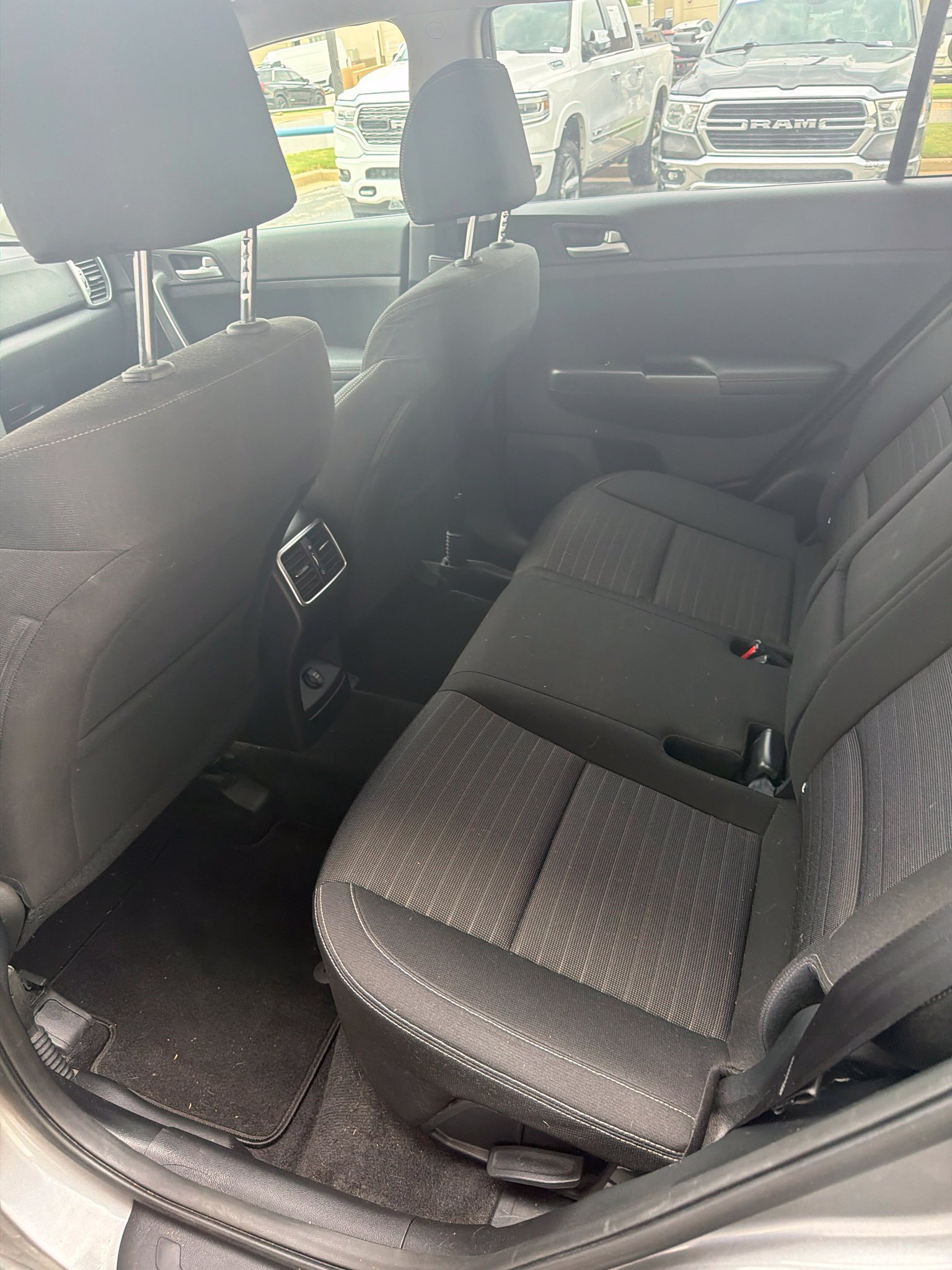 Used 2018 Kia Sportage LX w/ LX Popular Package FWD image 6