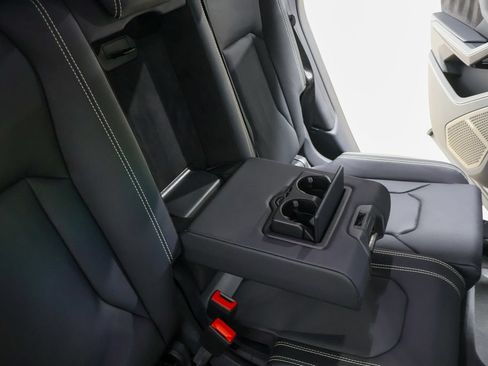 Used 2023 Lamborghini Urus S AWD/4WD image 49