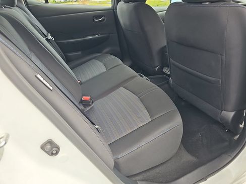 Used 2024 Nissan Leaf S FWD image 15