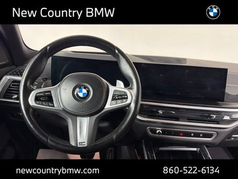 Used 2023 BMW X7 xDrive40i w/ M Sport Package AWD/4WD image 20