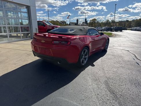 Used 2017 Chevrolet Camaro SS image 7