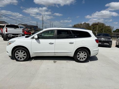 Used 2016 Buick Enclave Leather w/ Trailering Package FWD image 5