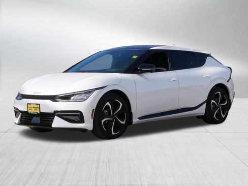Certified 2024 Kia EV6 GT-Line AWD/4WD image 3