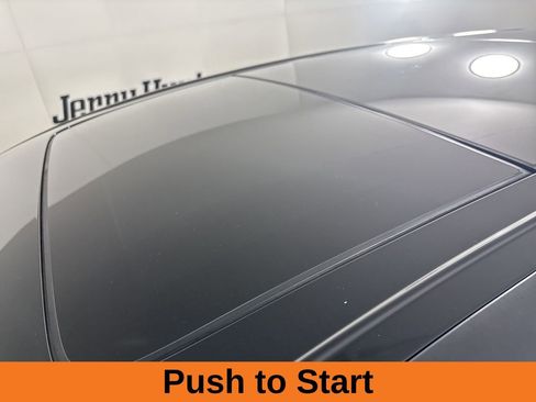 Used 2024 Nissan Murano SL image 8