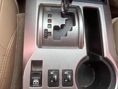 Used 2019 Toyota 4Runner SR5 Premium RWD image 13