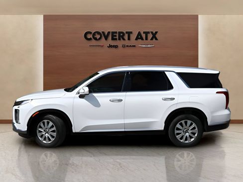 Used 2025 Hyundai Palisade SEL FWD image 2