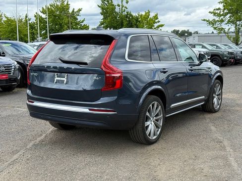 Used 2023 Volvo XC90 B6 Plus AWD/4WD image 4